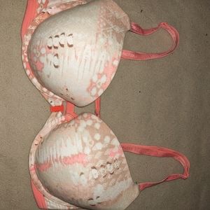 VS bra 34D